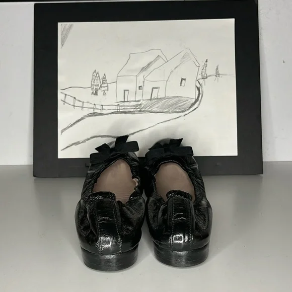 Stuart Weitzman Raven black ballet flats Size 9.5 M - Picture 2 of 14